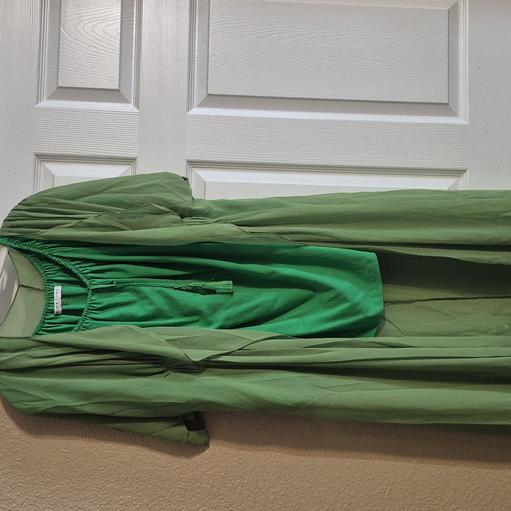 Elegant Green Sheer Long Cardigan - Picture 8 of 8
